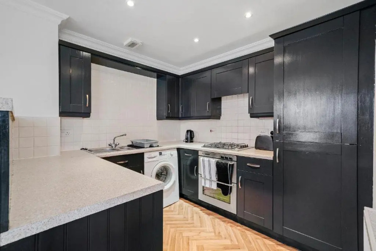 Large Duplex Penthouse in Central York - Parking