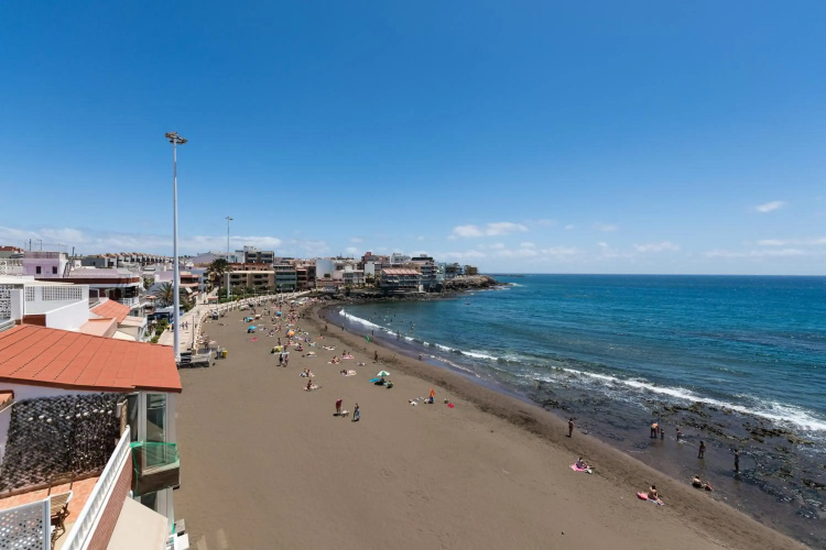 VV La Gaeta 1 "by henrypole home"