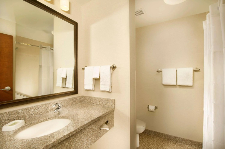 Drury Inn & Suites Denver Westminster photo 9