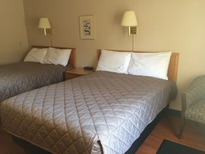 Economy Quadruple room