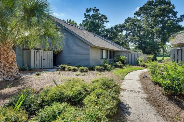 Palmetto Dunes Golf Getaway: Pool + Beach Access!