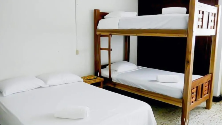 Hostel Liwa Kashi