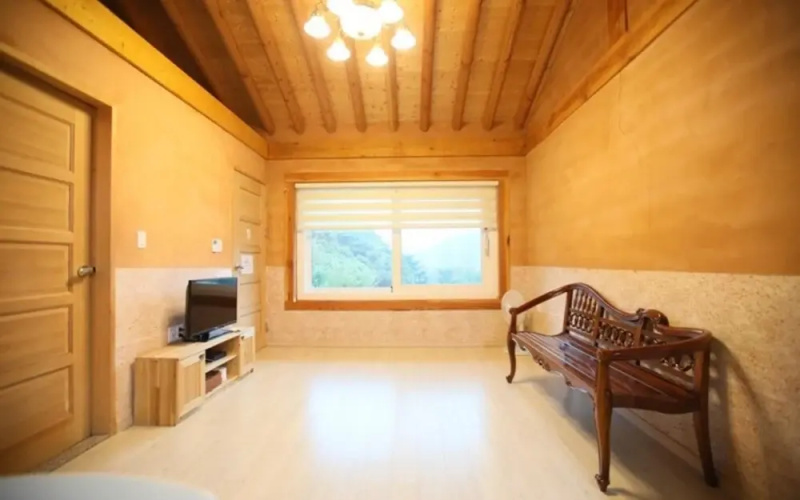 Hapcheon Gayasan Hwangtomaeul Pension