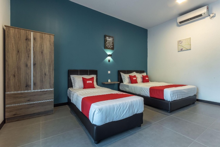 Deluxe Triple room