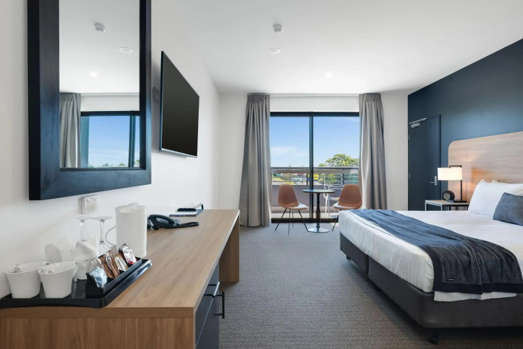 Springs Newcastle