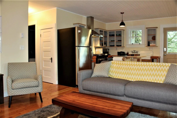 Sitka House