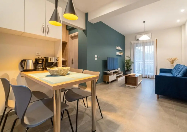 IONIS Apartments