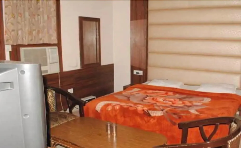 Hotel Baba Continental