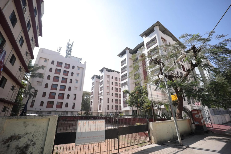 The Byke Studio Pure Veg Apartment, Thane
