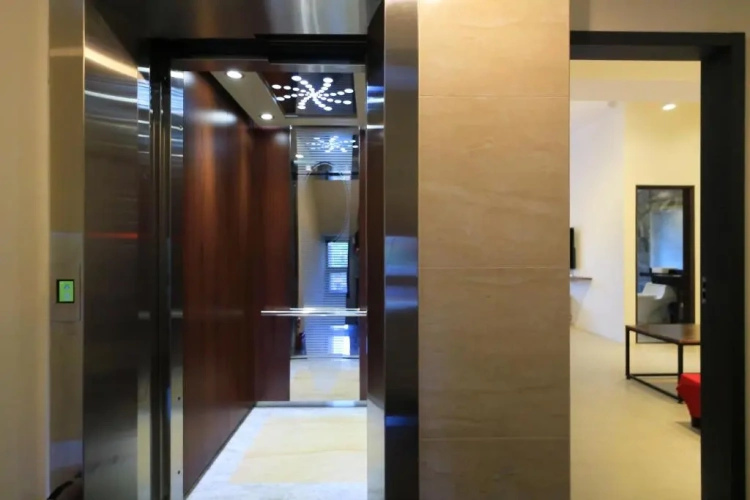 Standard Quadruple room with balcony