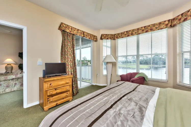 Florencia 3 Bedroom Home by NFVH