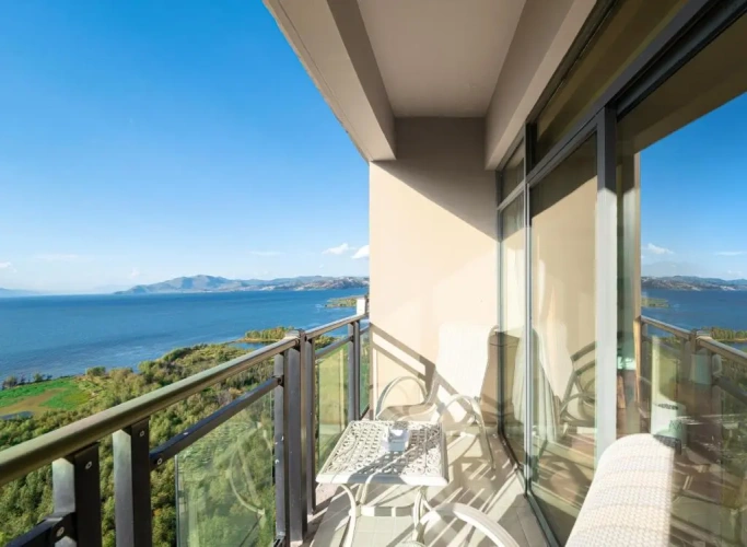 Deluxe Double room with balcony and with sea view