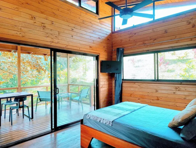 Thoas Lodge