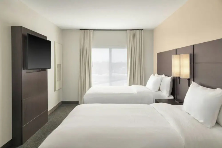 Residence Inn Detroit Dearborn