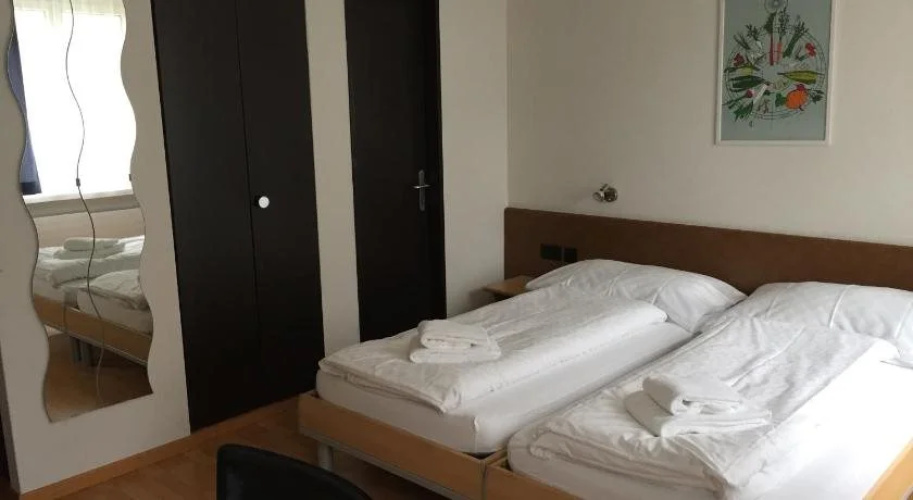Hotel & Restaurant Stadthof Glarus