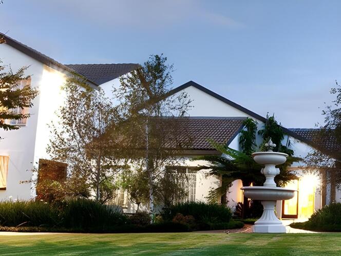 AfricaSky Guest HouseOver view