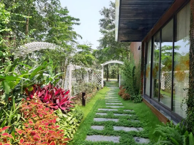 2 Bedrooms Villa