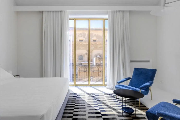 Dome Hotel