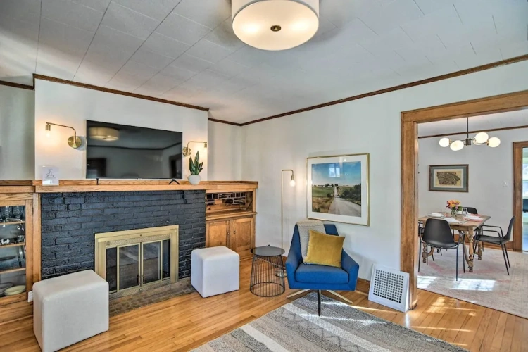 3 Bedrooms Cottage