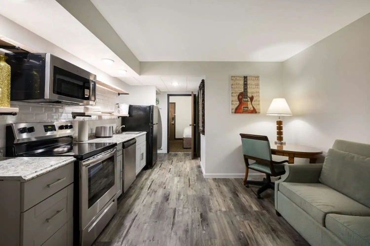 Double Suite with pool view