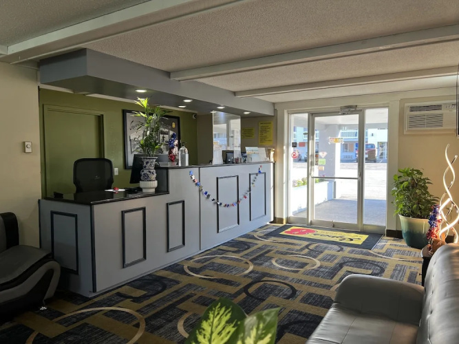 Super 8 Bangor