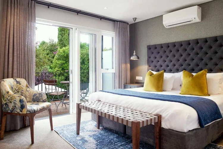 Deluxe Double room with balcony