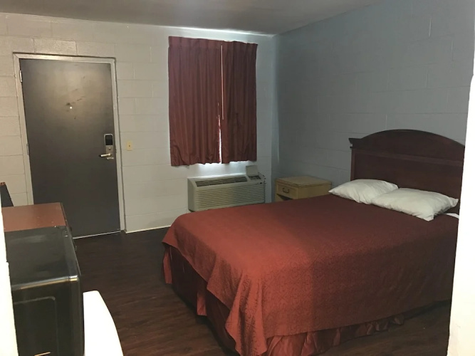 Sky Inn Hotel