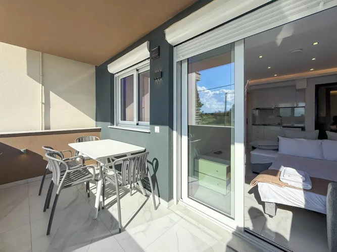 Ifestos Suites by SDR