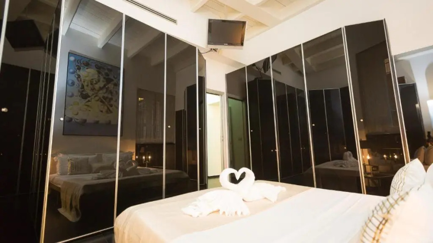 Rental in Rome Cosmopolitan Hi-Tech