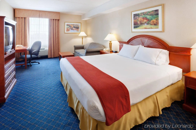 Holiday Inn Express Hotel & Suites Barrie by IHG