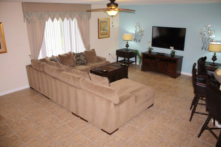 Calabria Six-bedroom