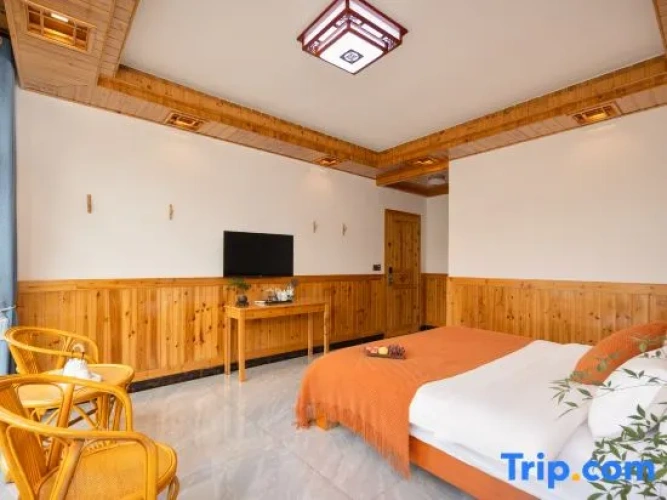 Deluxe Double room with mountain view