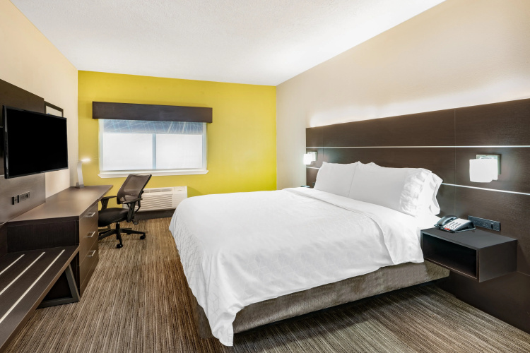 Holiday Inn Express And Suites Albuquerque N. Ball photo 8