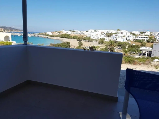 Standard Triple room with sea view