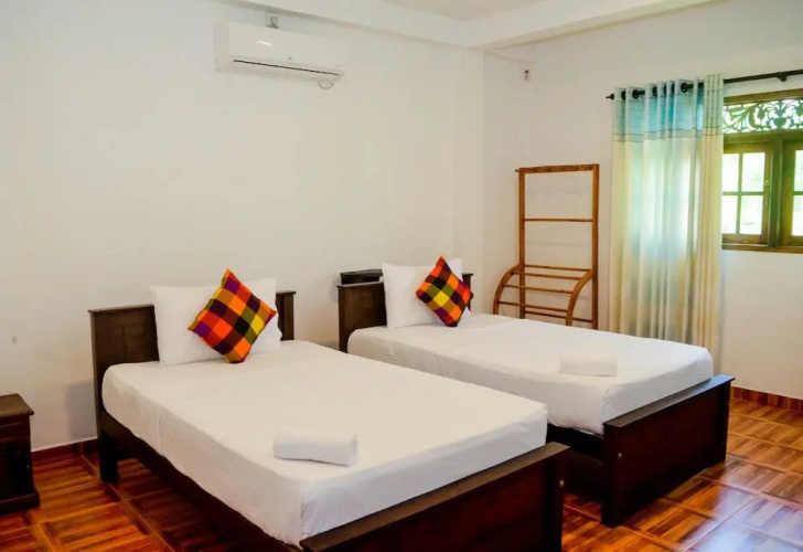 Sholay Villa