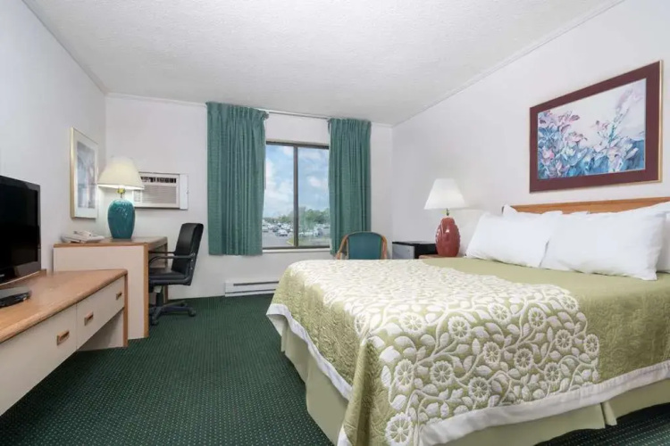 Days Inn St Cloud
