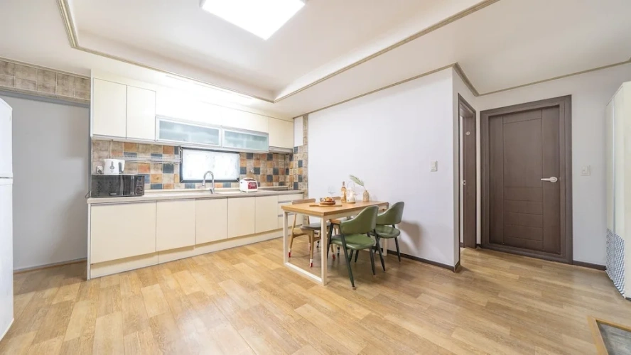 1 Bedroom Standard room with balcony