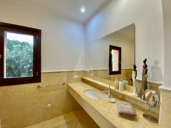 Luxury Villa