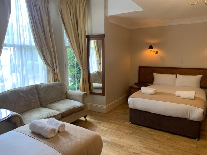 Superior Twin room