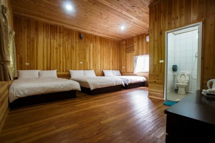 Standard Family room