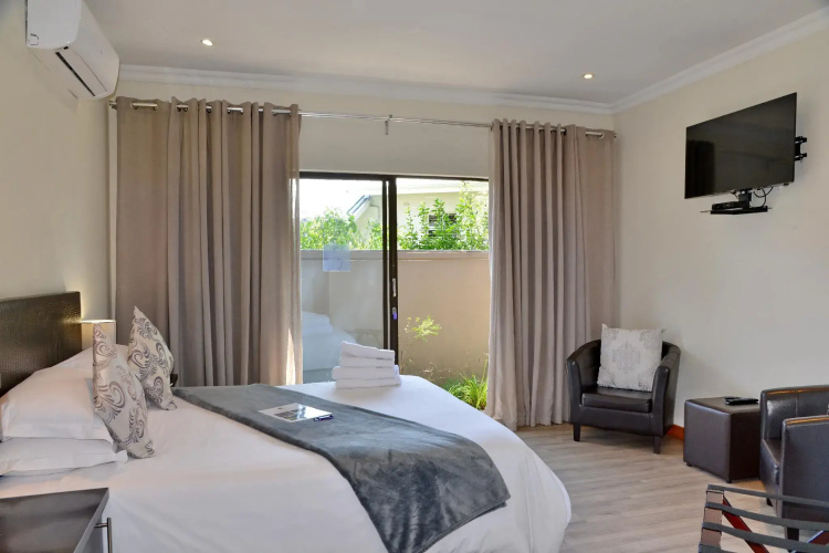 Muco Guest House