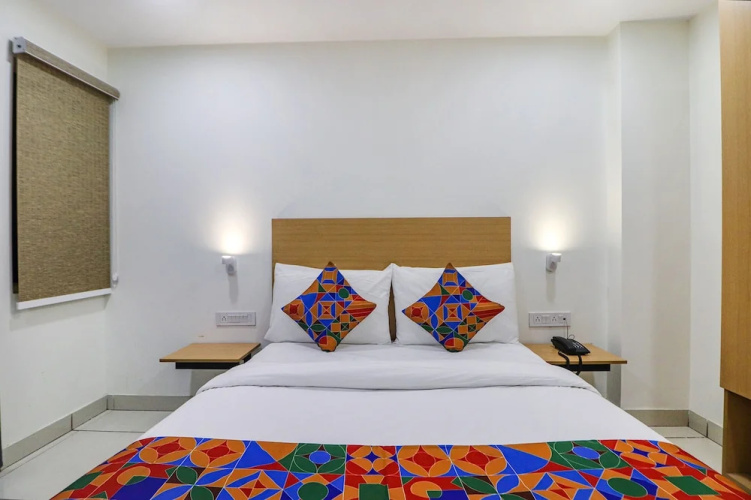 Fabhotel Vanilla
