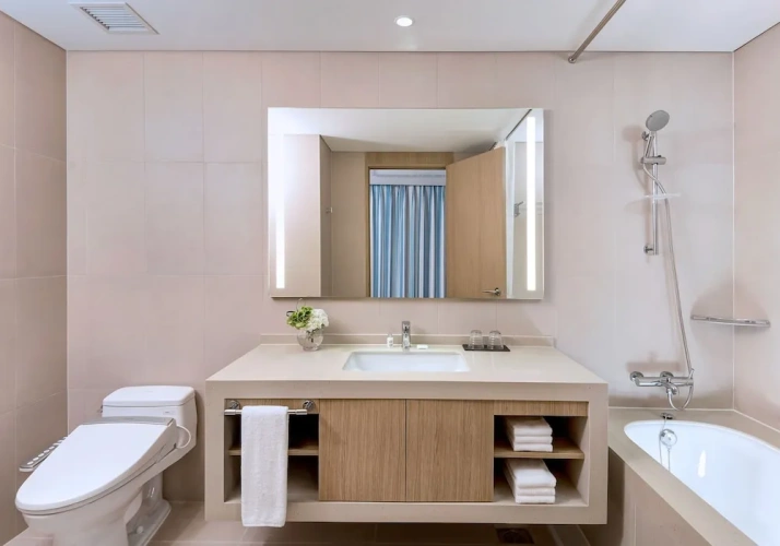 Deluxe Twin Family Suite with ocean view