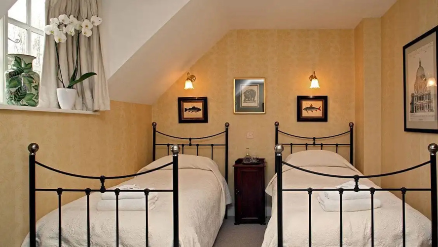 Aintree Cottage