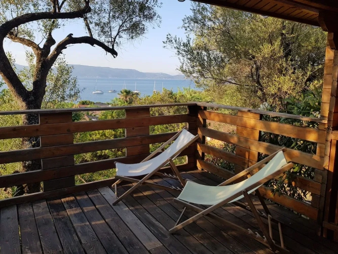 2 Bedrooms Luxury Chalet with balcony and with sea view