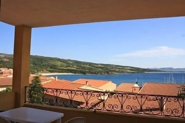 1 Bedroom Comfort Apartment with balcony and with sea view
