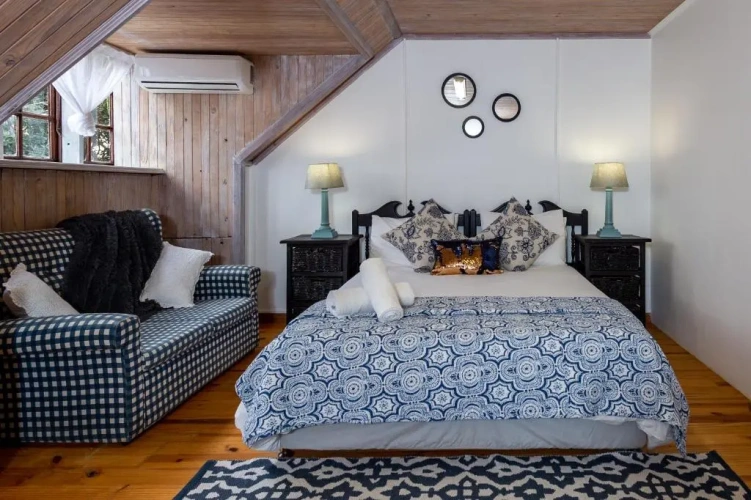 Standard Family room with view