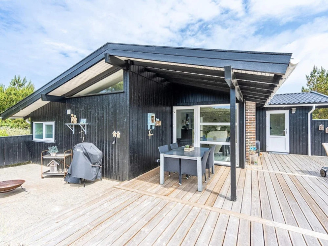 6 Person Holiday Home in Henne