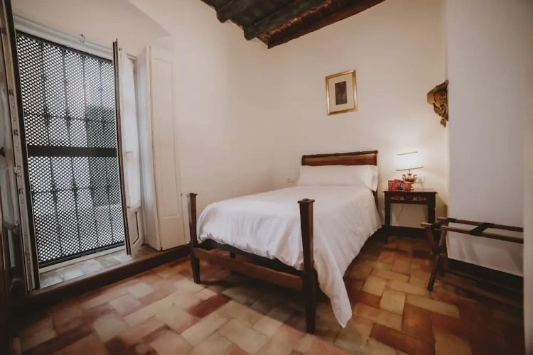 Classic Single room