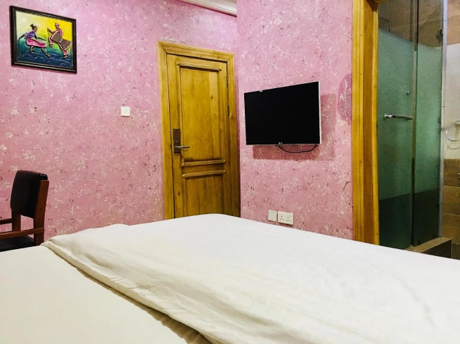 Royal room
